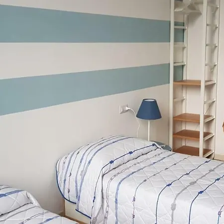 Casa Lago Directly On The Beach Apartment